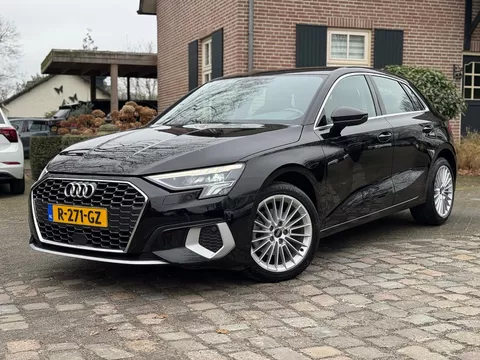 Audi A3 Sportback 30 TFSI autom Advanced edition ecc,digidash,led,lmv,navi,sportstoel,pdc,chroom
